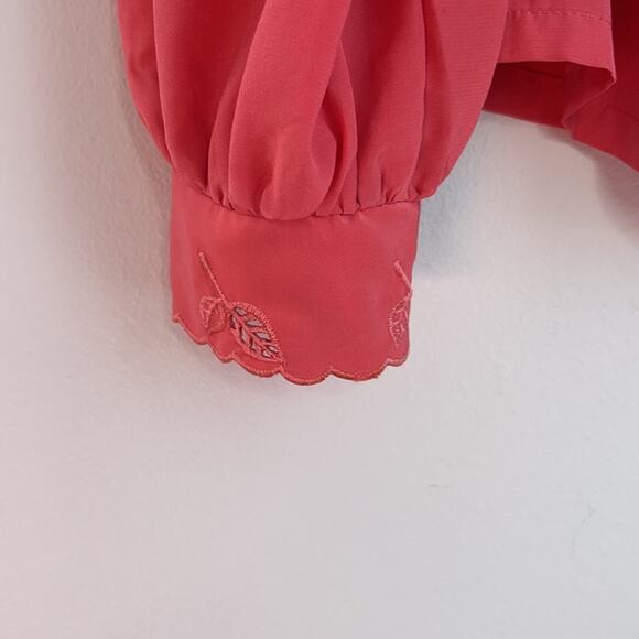Vintage bow laser cut embroidered collar button up top sz 10 - Picture 5 of 9